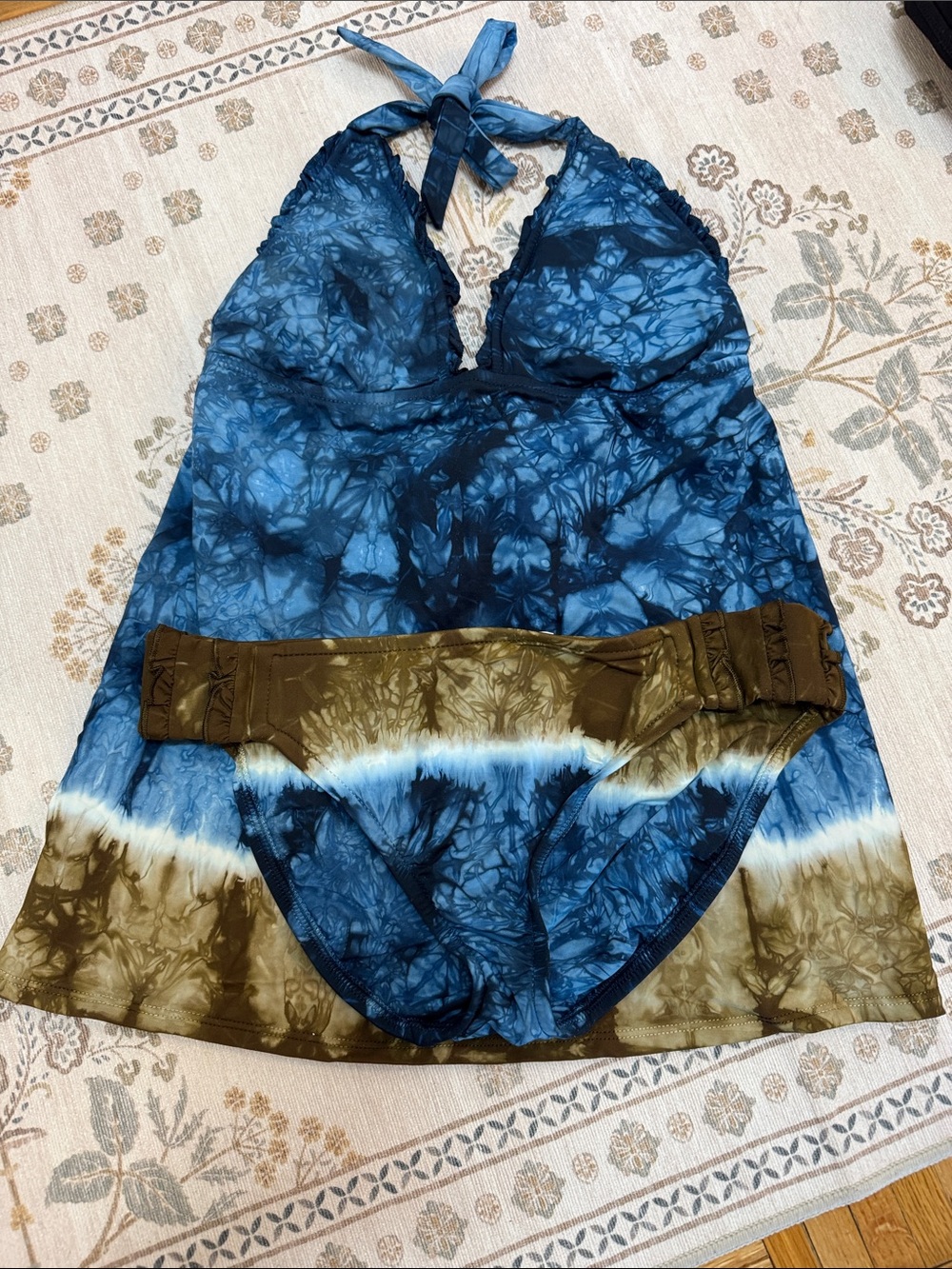 Lucky Brand Tie-Dye Halter Swim Halter Top and Bottom Set